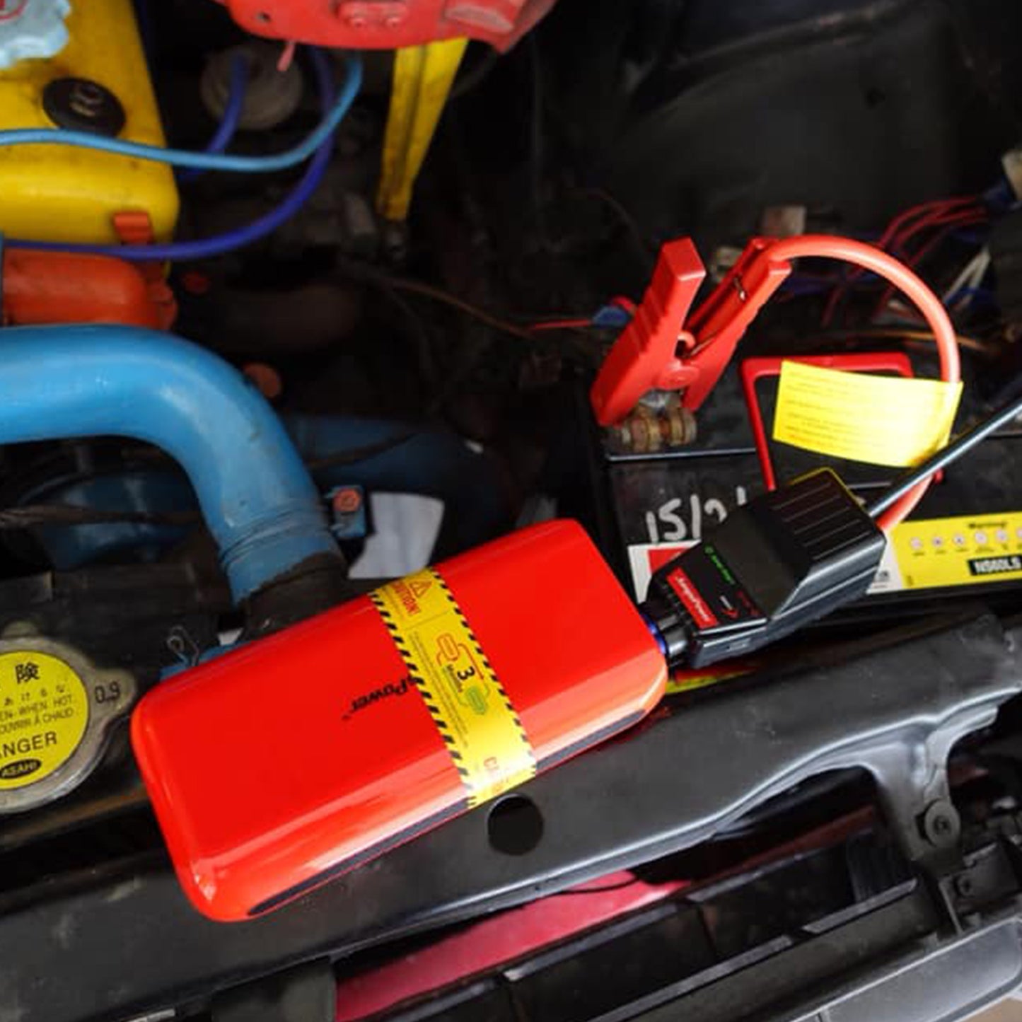 JumpsPower GT 1500A Jump Starter & Power Bank